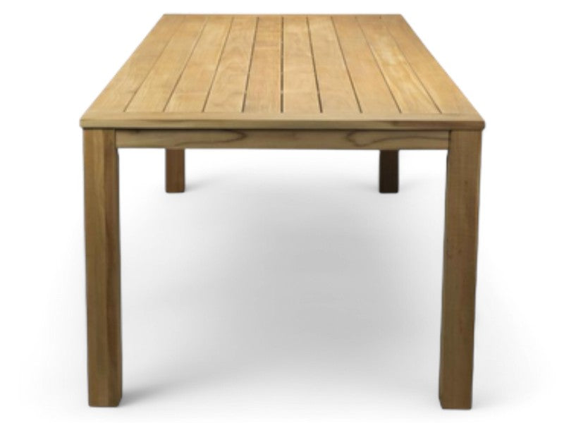 BEDFORD TEAK Havebord 200cm og 6 DOVER stabels havestole
