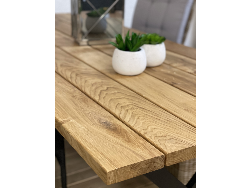 EGETRÆ Planke havebord og 2 Aaron stole