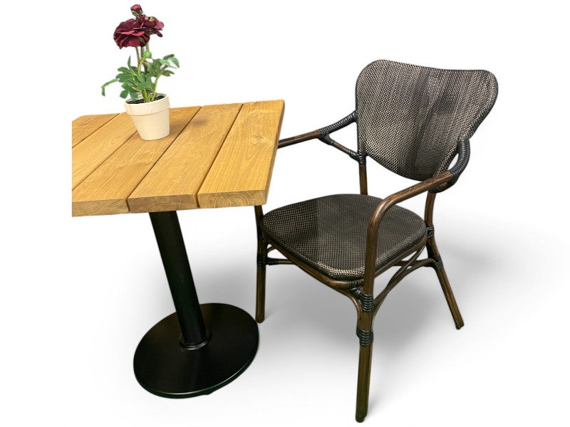 EGETRÆ Planke havebord og 2 Colmar stole