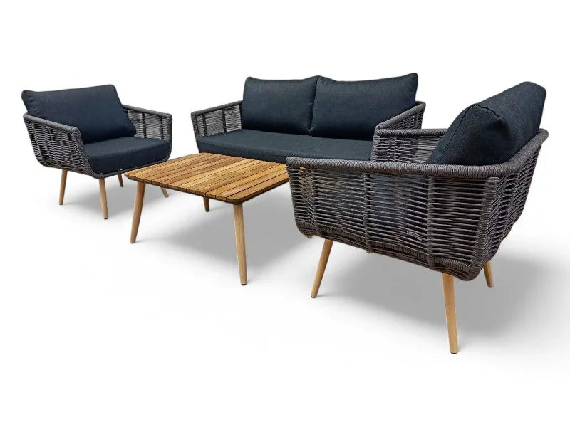 Havemøbelsæt med håndflettet sofa, to stole og teaktræsbord, moderne design