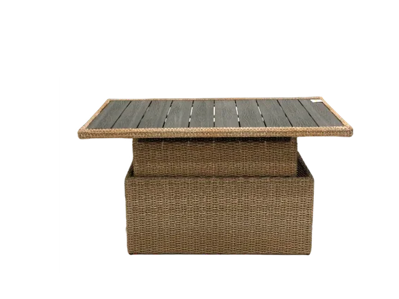 Hæve-sænke bord til haven i håndflettet flet med rektangulær træbordplade